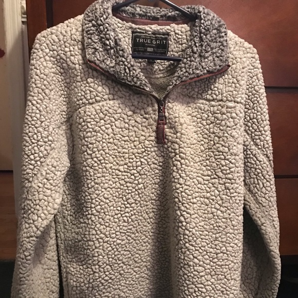 True grit pullover. - Picture 2 of 3